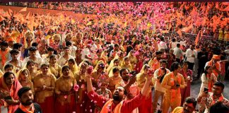 குறைந்துவருகிறது ஹிந்துக்களின் மக்கள் தொகை..! ஆய்வில் திடுக்கிடும் தகவல்!